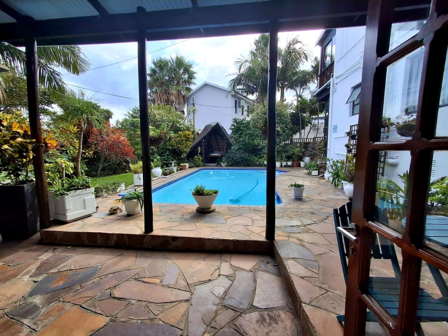 7 Bedroom Property for Sale in Baysville Eastern Cape